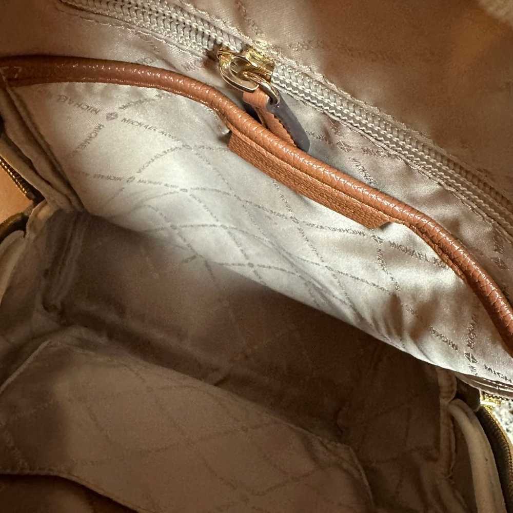Michael Kors backpack - image 4