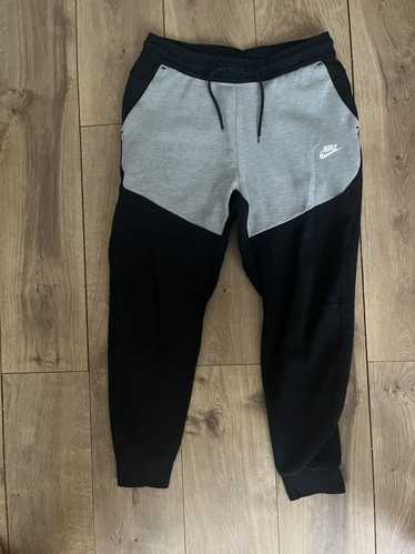 Nike Grey and black Nike tech pants