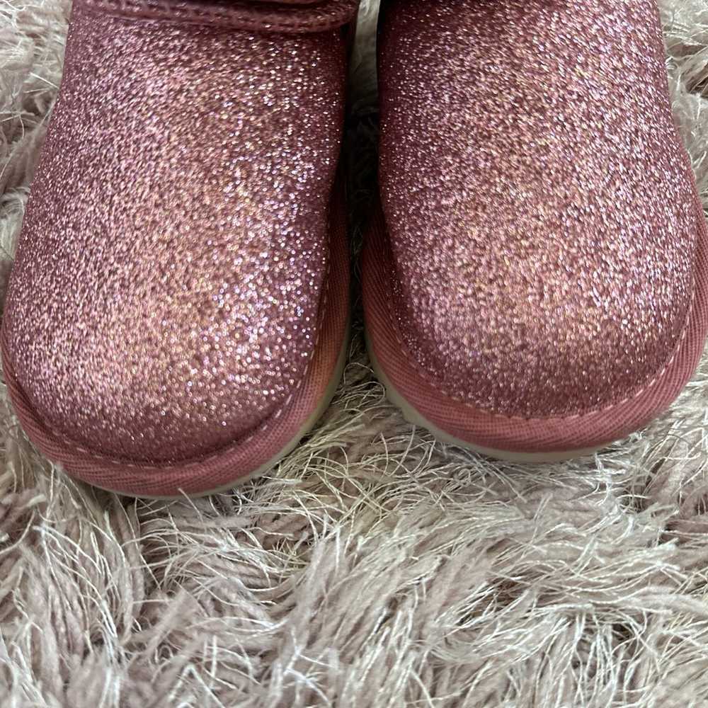 UGG glitter pink toddler - image 9