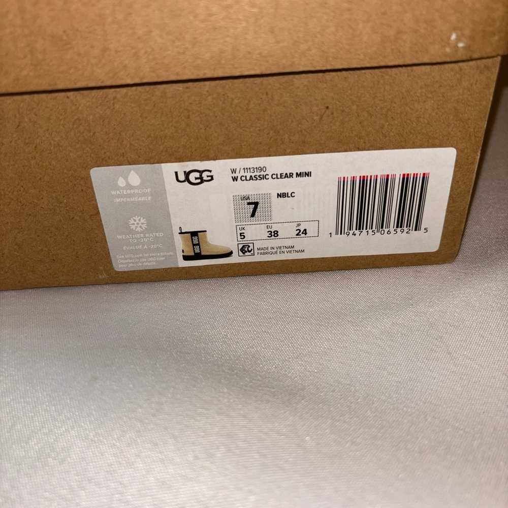 UGG Classic Clear Mini II Boot size 7 - image 7