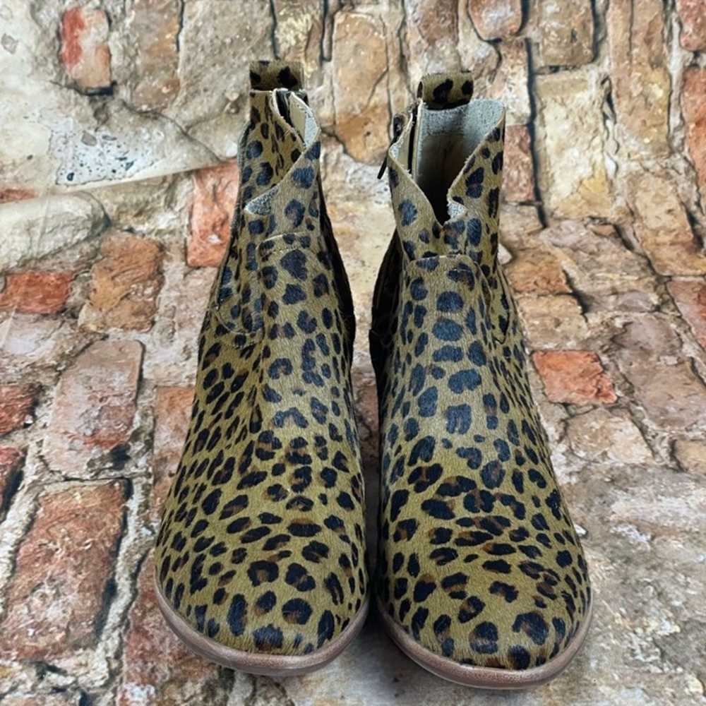 Ugg Womens Kingsburg Leopard Ankle Boot - image 8