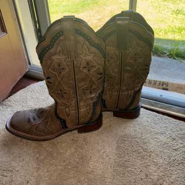 cowboy boots women size 8.5 - image 1