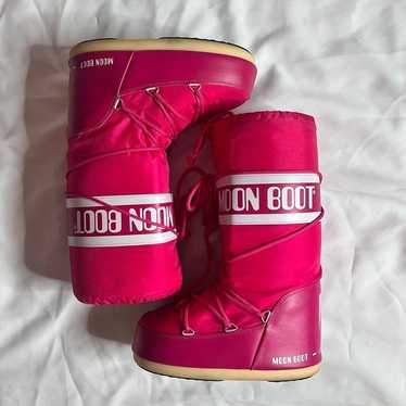 Moon Boots - image 1