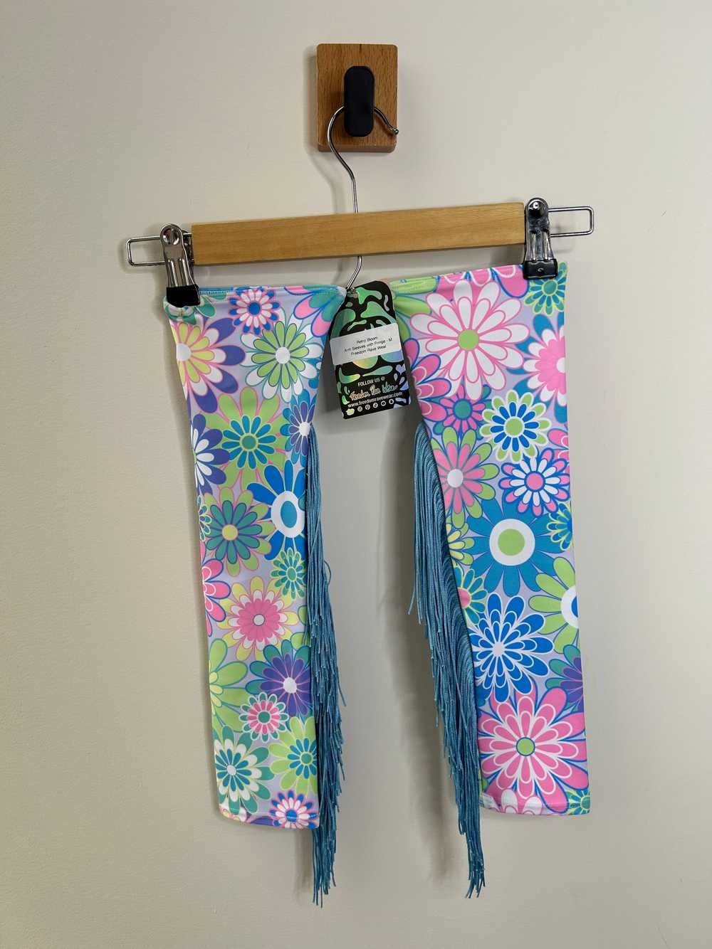 Freedom Rave Wear Retro Bloom Arm Sleeves With Fr… - image 3