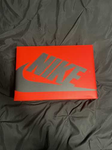 Jordan Brand × Nike Jordan 1 Satin Bred