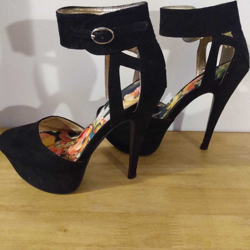 Black suede platform heels - image 6