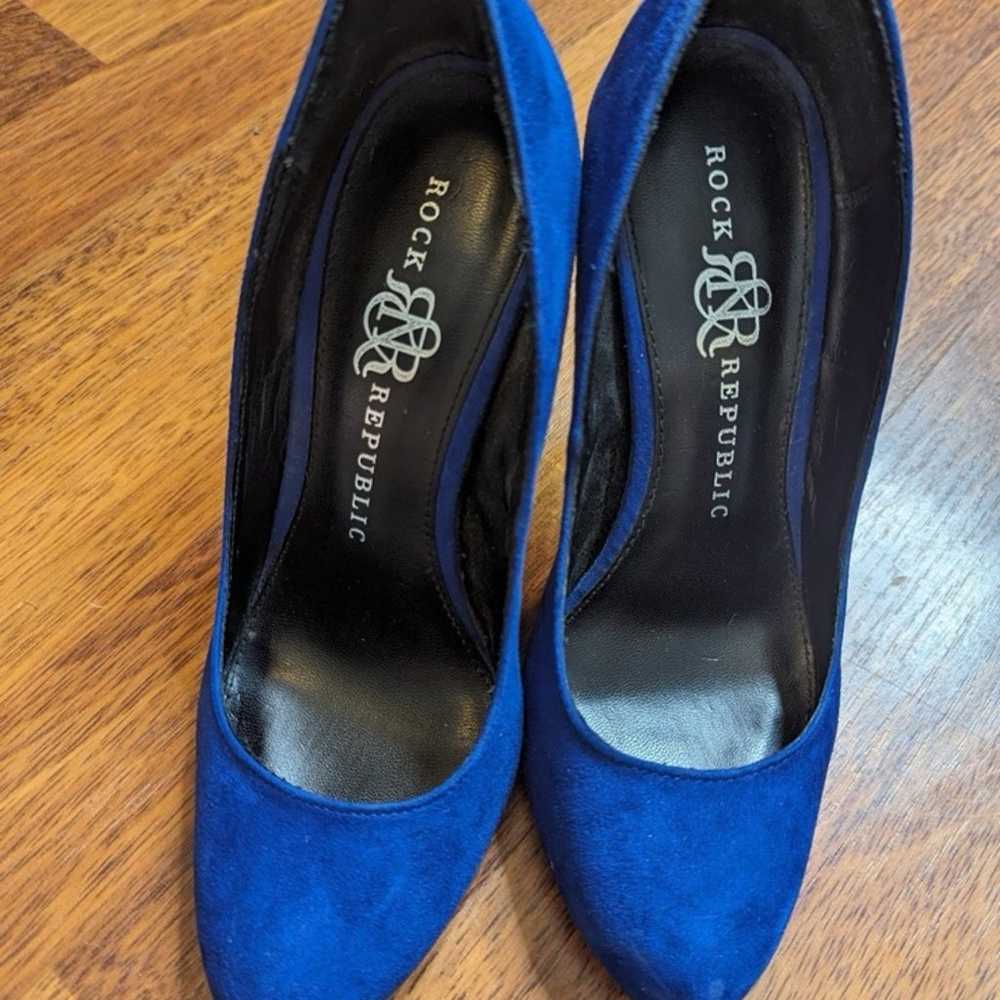 Rock and republic royal blue heels size 7 - image 2