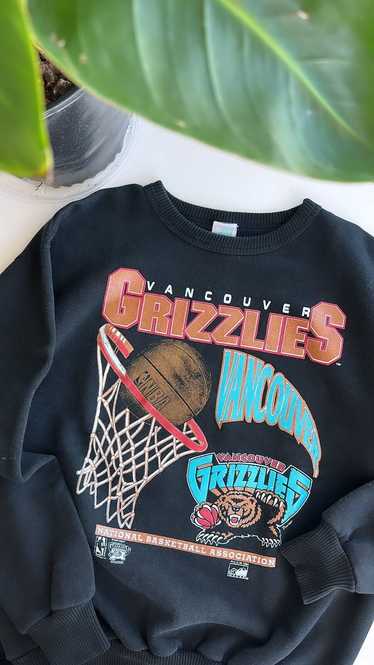 NBA × Rap Tees × Vintage Crazy Vintage 90s Vancouv