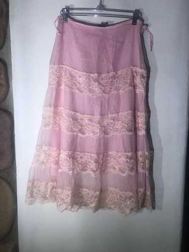 Designer Vintage pink lace below the knee skirt - image 1