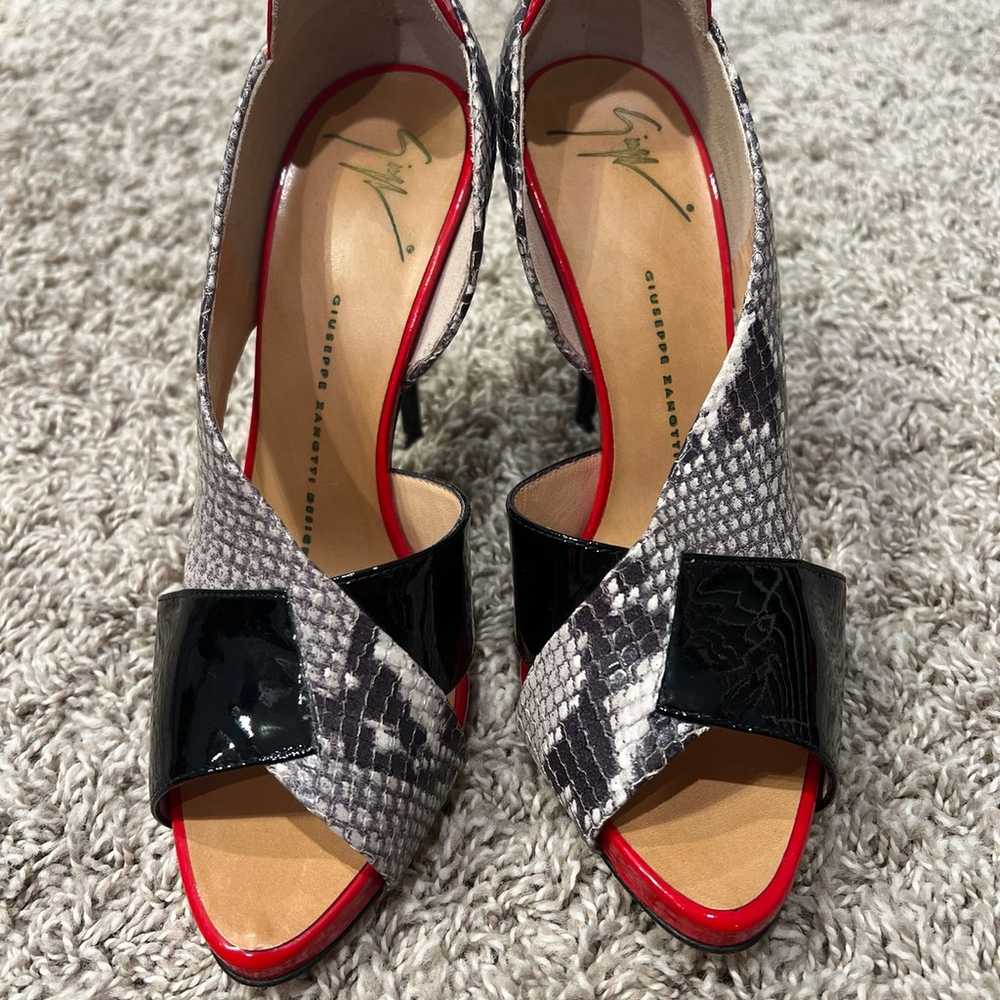 giuseppe zanotti heels for women size 37.5 - image 2