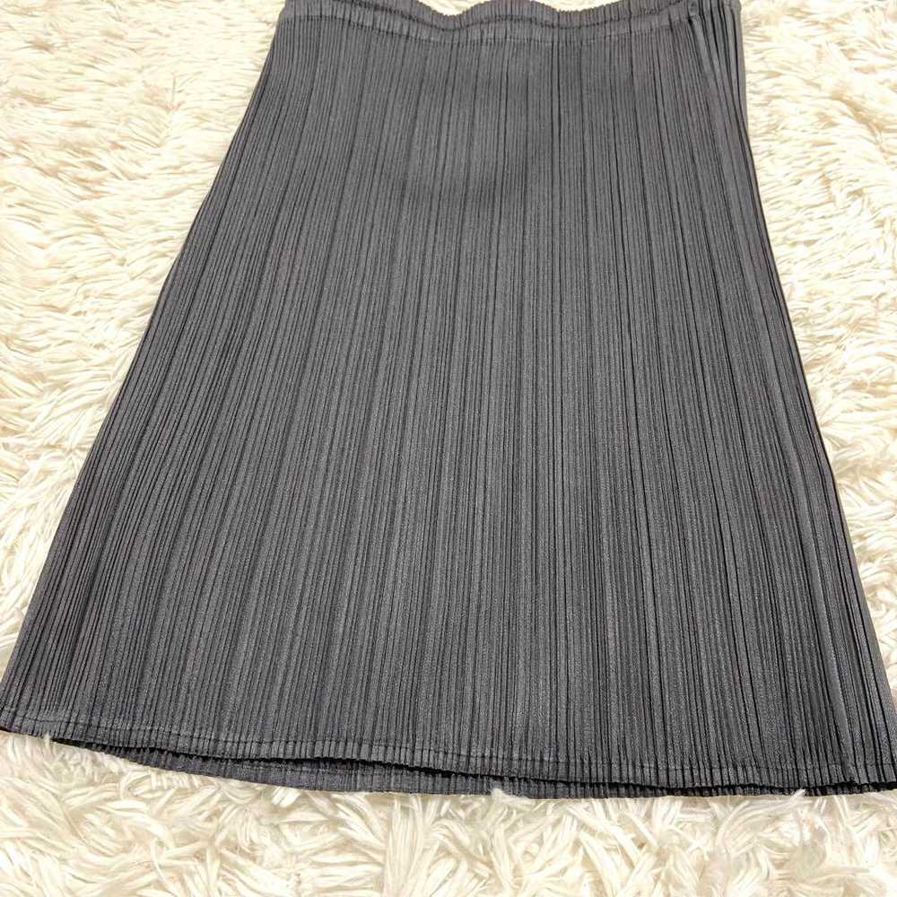 PLEATS PLEASE ISSEY MIYAKE Mini Skirt Gray Size 3… - image 3
