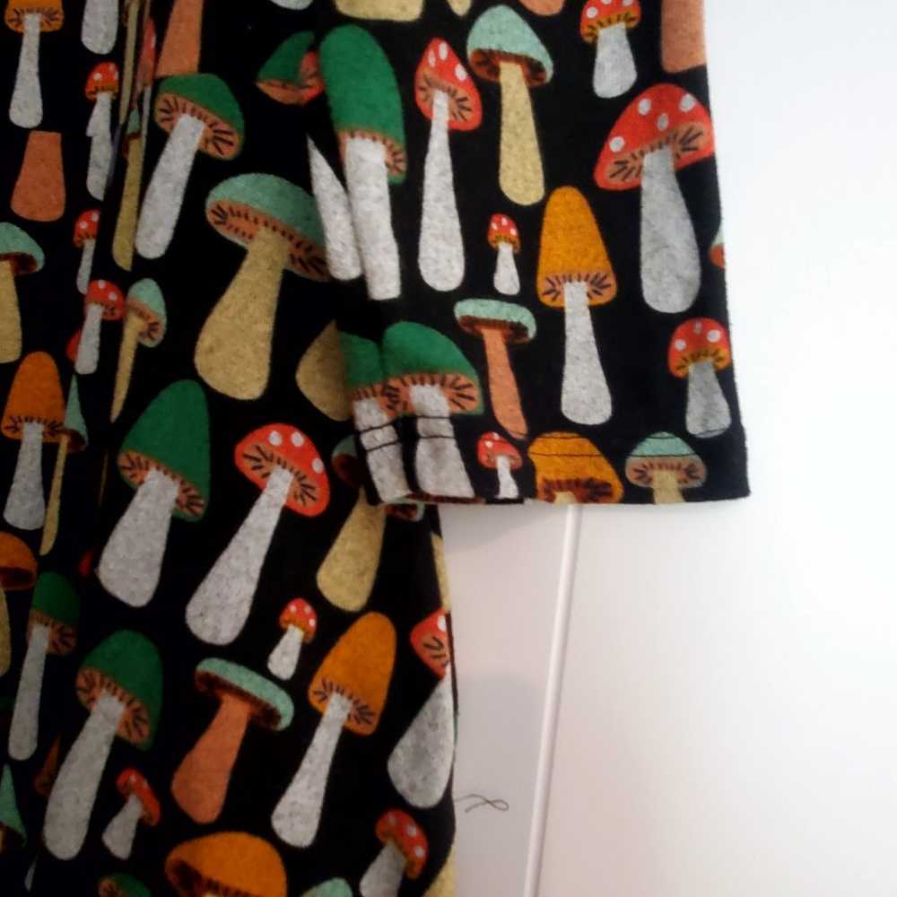 L.A. Soul Mushroom Dress XL with Pockets - image 9
