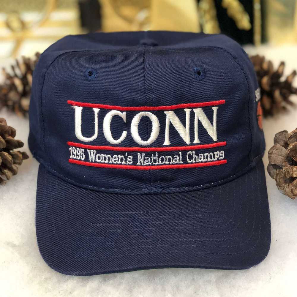 Vintage NCAA UConn Huskies 1996 Women's Basketbal… - image 1