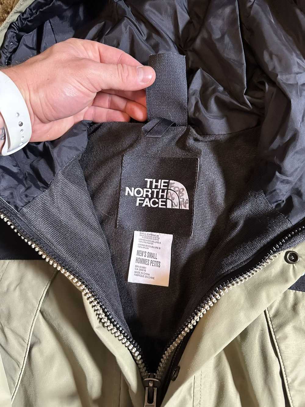 The North Face Vintage 1990’s North Face Mountain… - image 4
