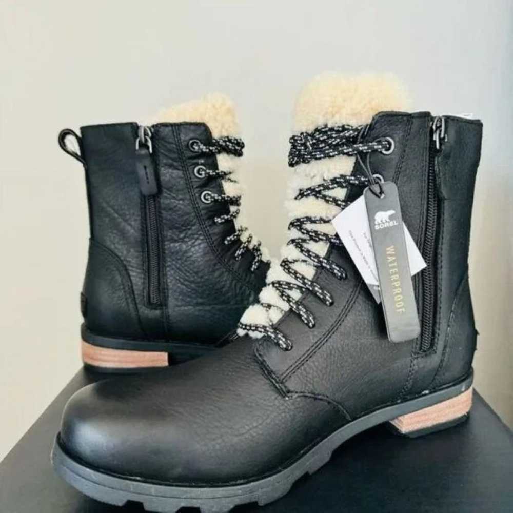 Sorel Leather snow boots - image 4