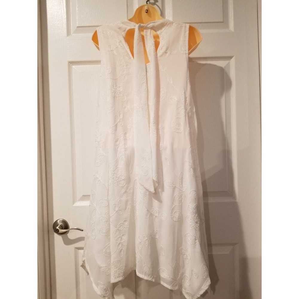 Elle Sleeveless White Dress Size S - image 2