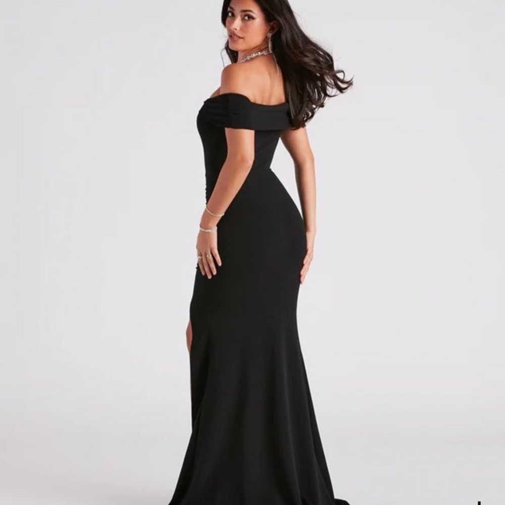 Windsor Samantha Formal Crepe Slit Dress - image 2