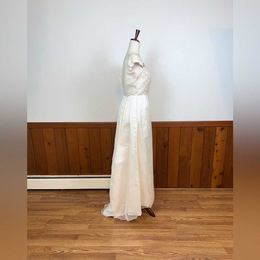 Gorgeous Vintage Custom Made Silk Wedding Gown! - image 6