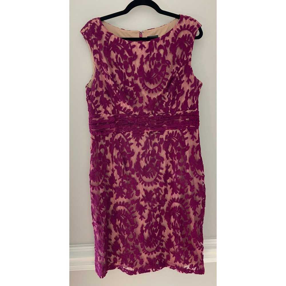 Adrianna Papell Berry Sheath Mini Dress w Lace Ov… - image 2