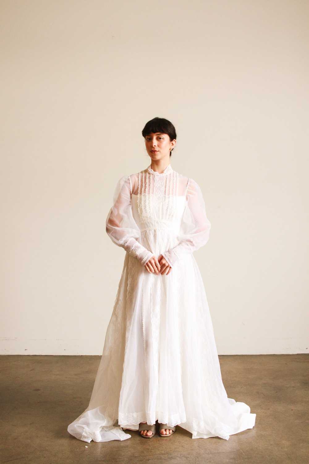 1960s White Balloon Sleeve Pleated Wedding Gown - image 3
