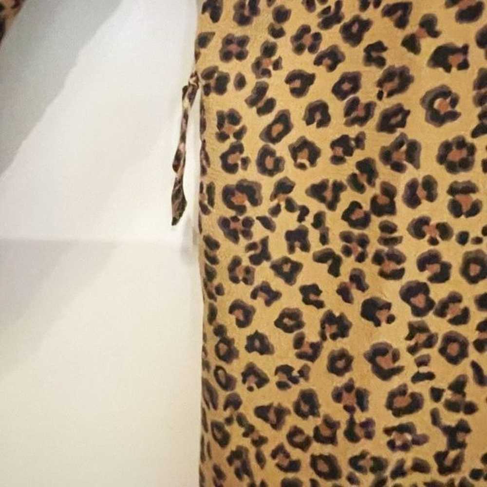 L’Agence 100% Silk Leopard Dress As worn by Taylo… - image 7