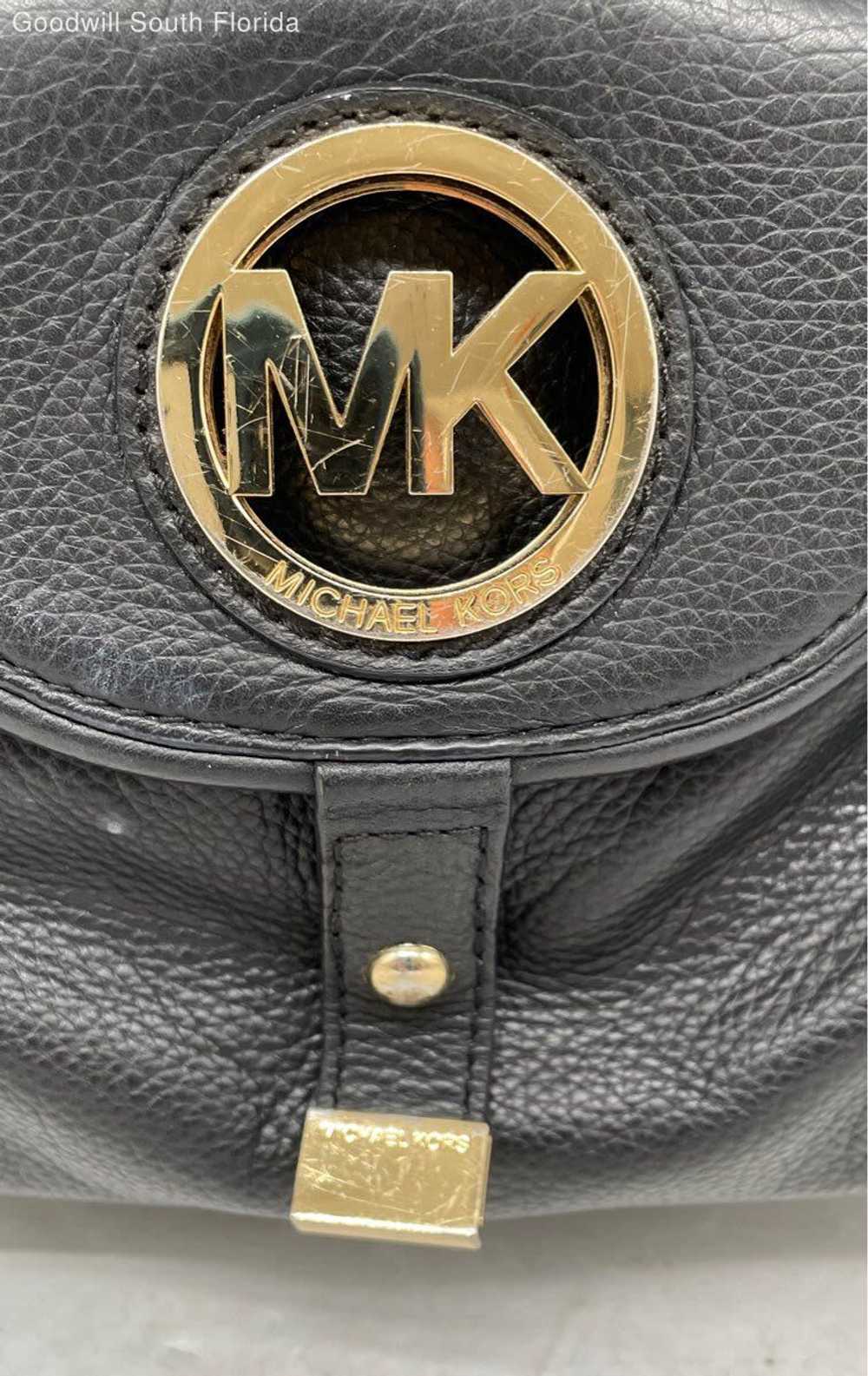 Michael Kors Womens Black Pebbled Leather Studded… - image 3