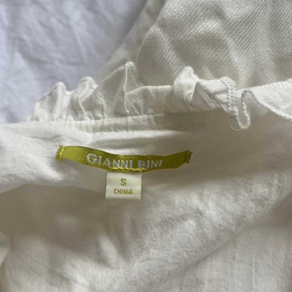 Gianni Bini Women's Medium White Embroidered Butt… - image 4