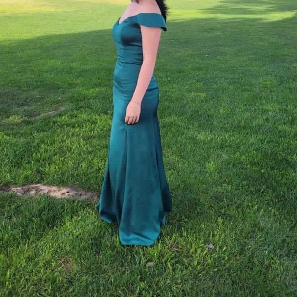 Green Slit Off the shoulder prom Dress - image 2