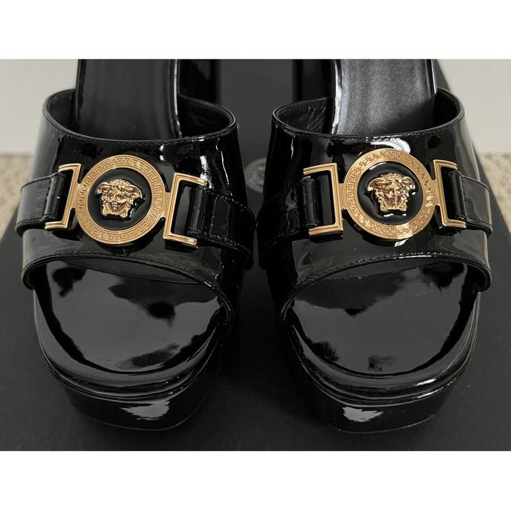 Versace Patent leather heels - image 7
