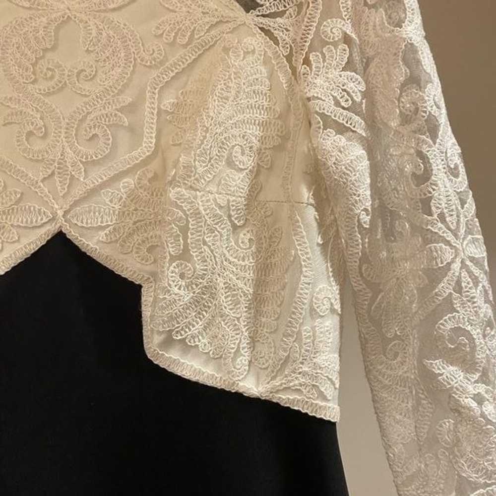 Tadashi Shoji / black white  Embroidered Tulle Co… - image 8