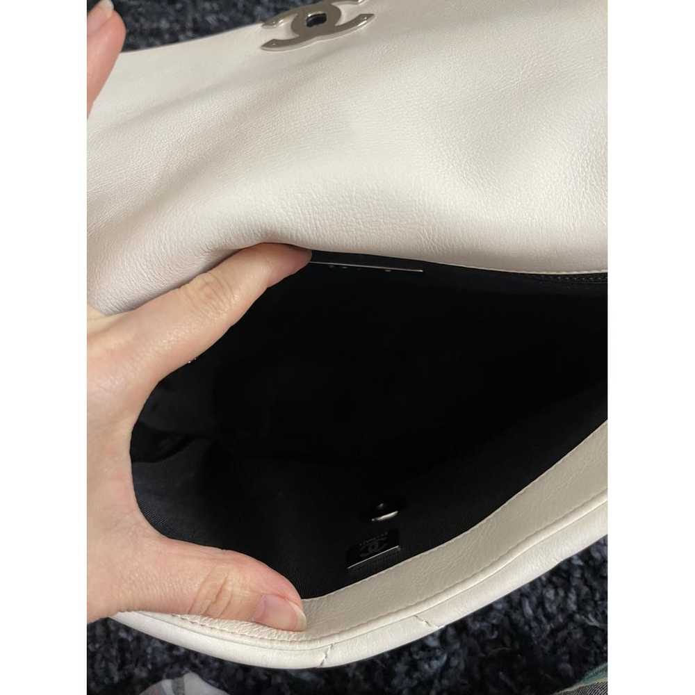 Chanel Chanel 19 leather handbag - image 6
