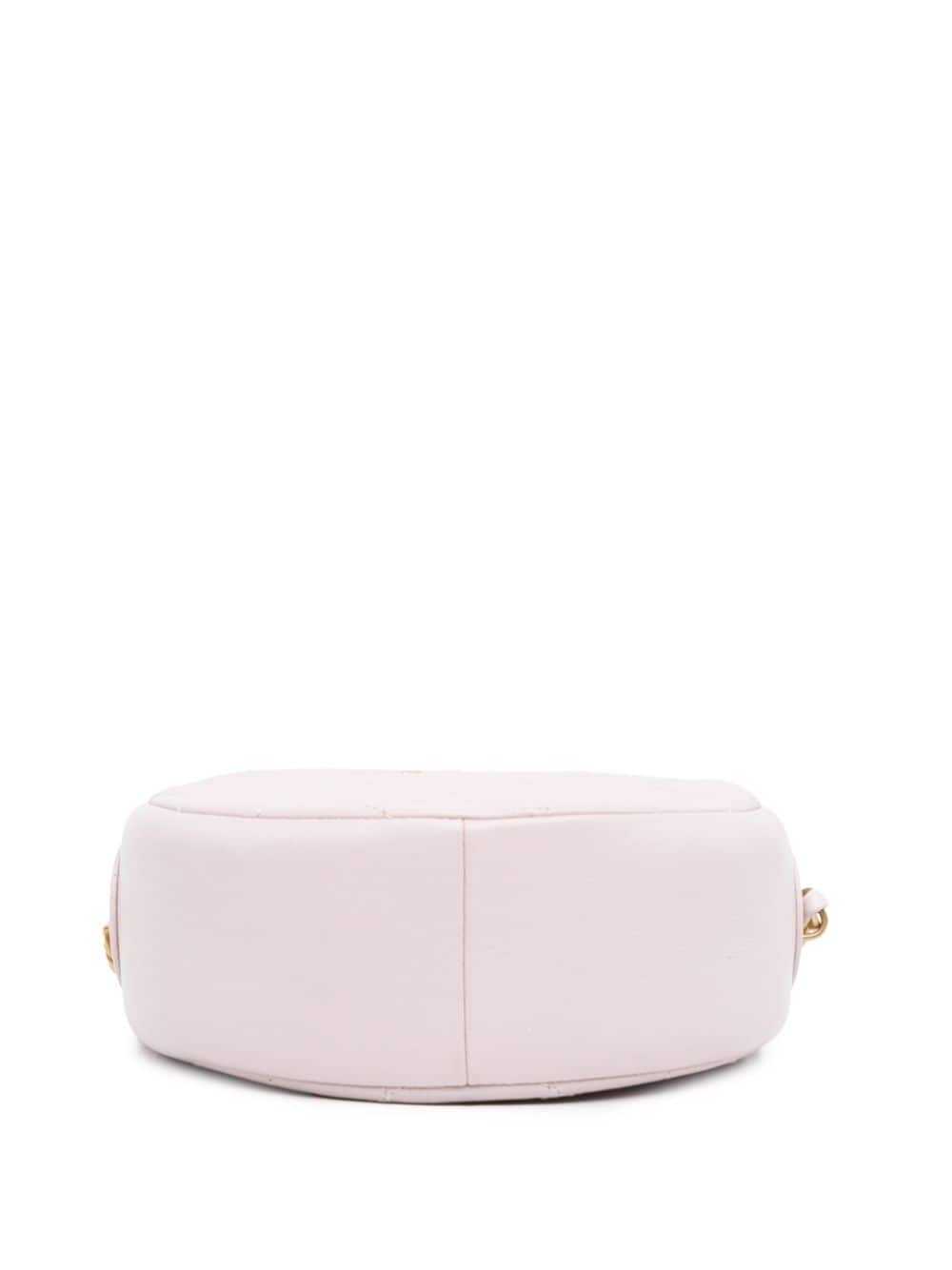 CHANEL Pre-Owned 2020 Quilted Patent Round Clutch… - image 4