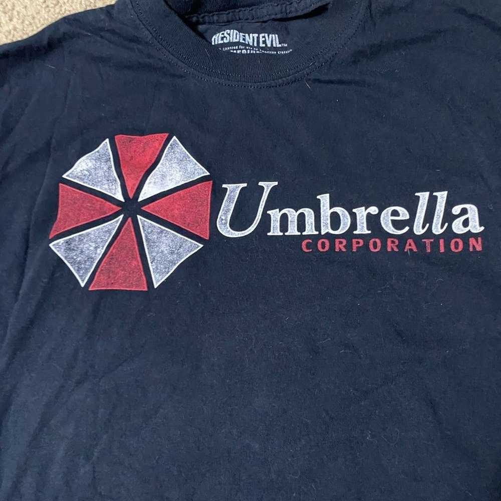 Resident evil umbrella corporation t shirt - image 3