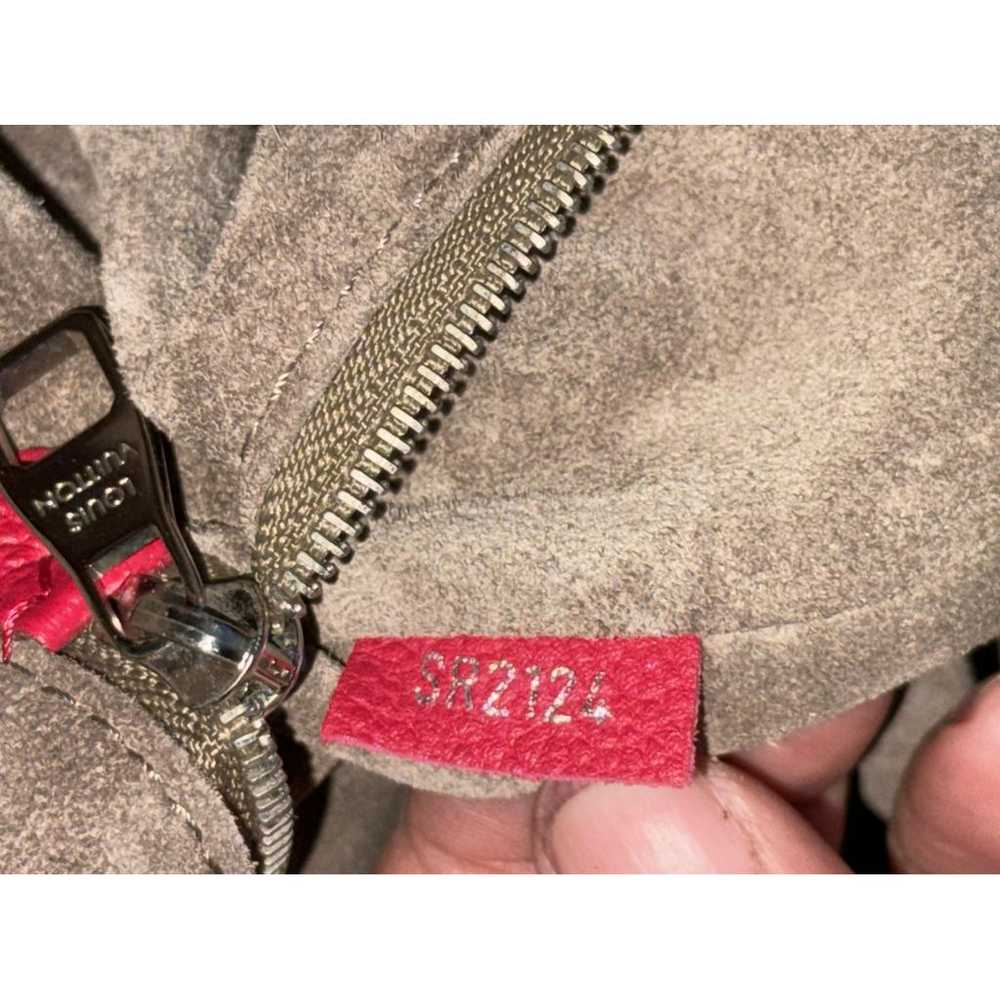 Louis Vuitton Soft Lockit leather crossbody bag - image 3