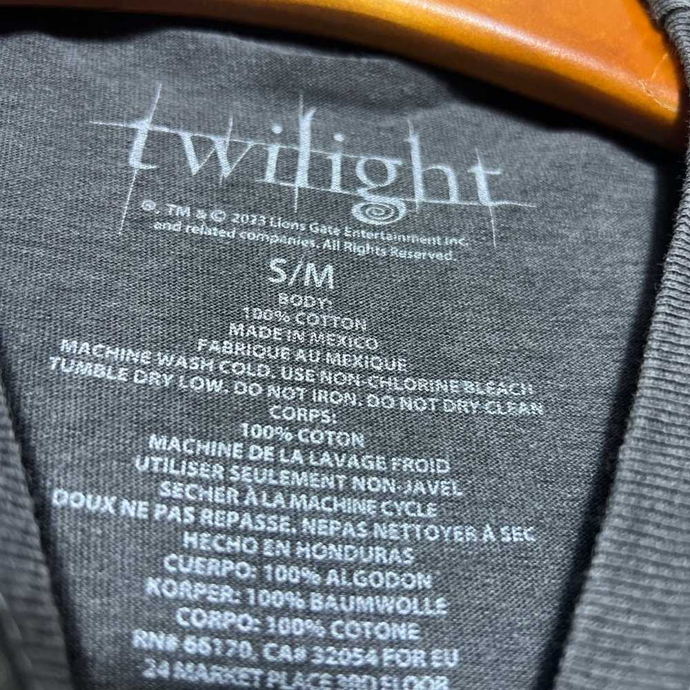 Twilight Movie Graphic Shirt Sz S/M - image 3