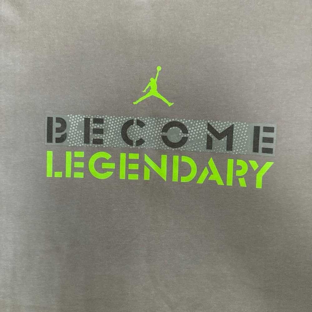 Jordan Brand Grey/Green Shirt 3XL - image 2