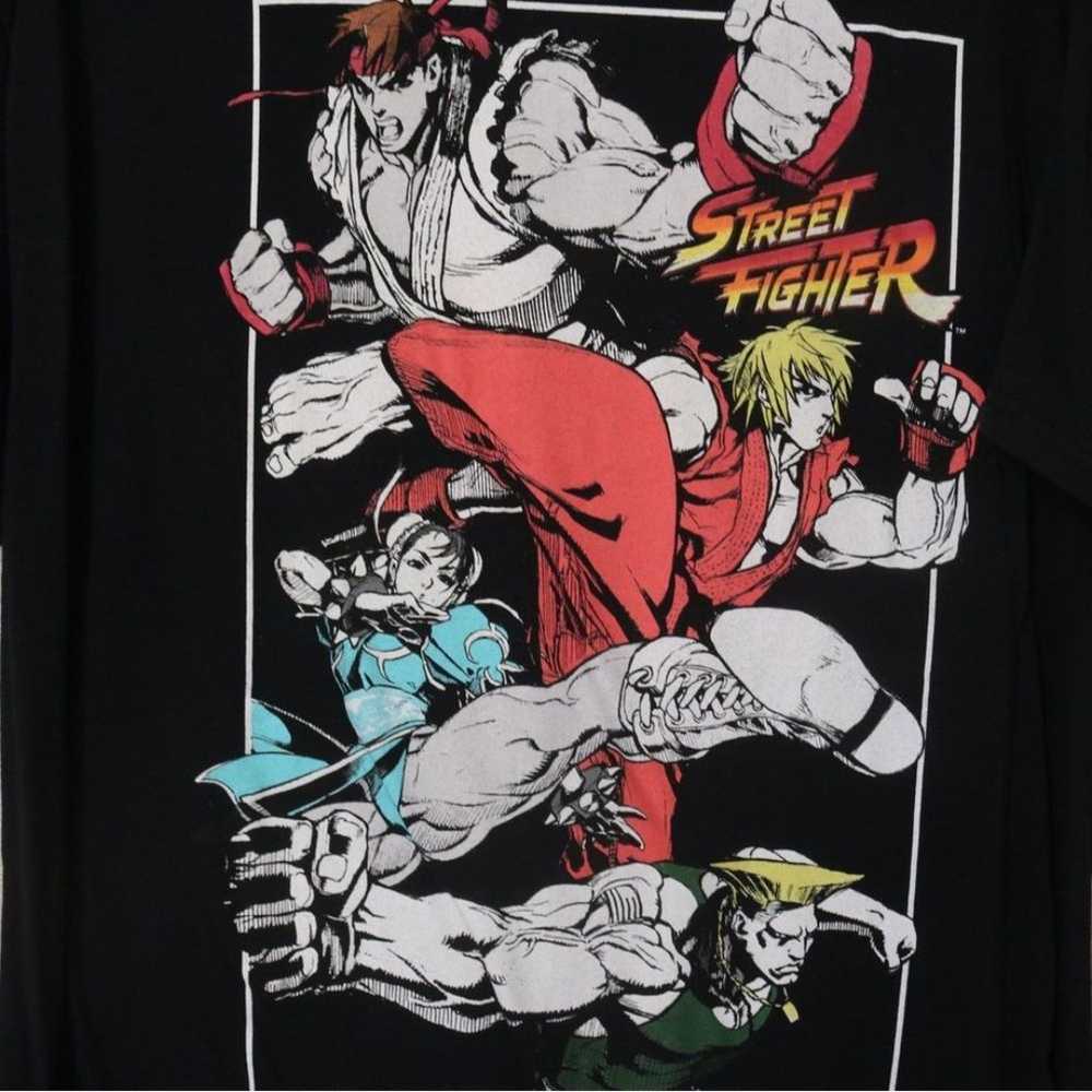 Street Fighter Shirt Large - image 2