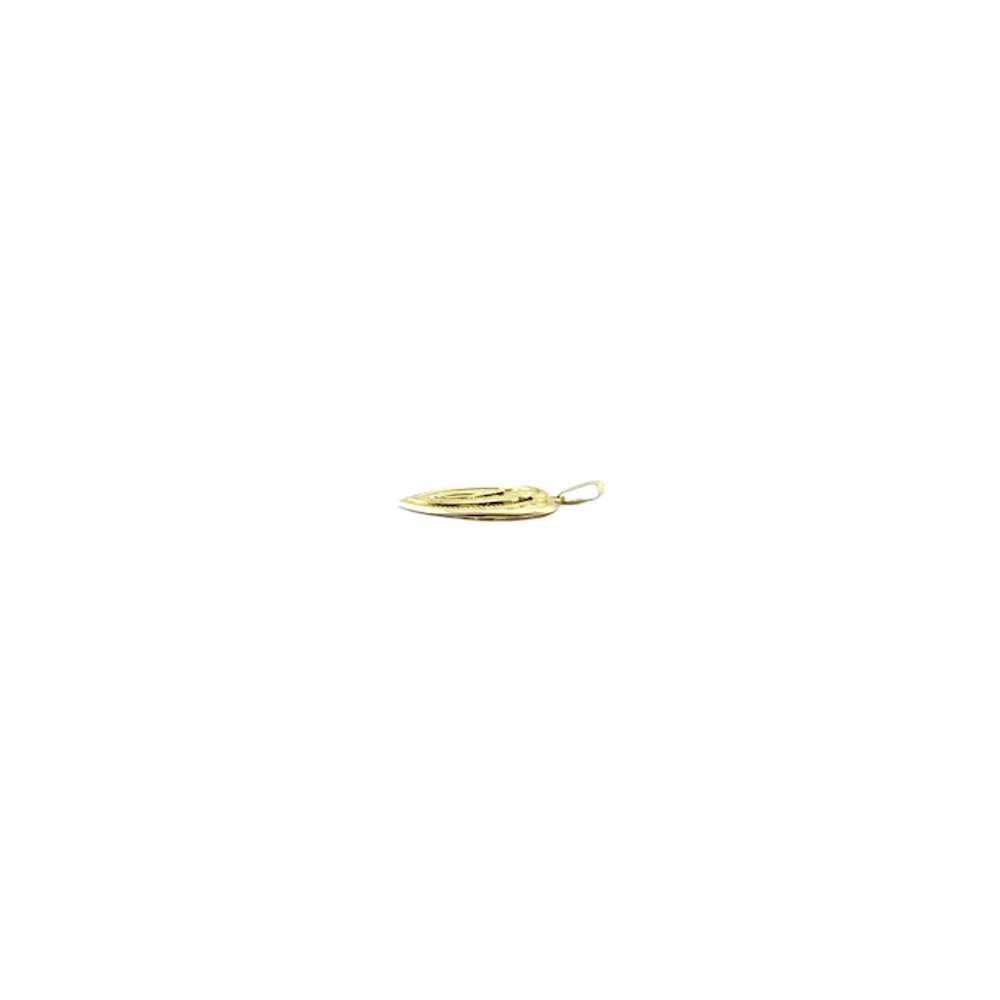 14K Yellow Gold Miracle of the Miraculous Heart P… - image 3