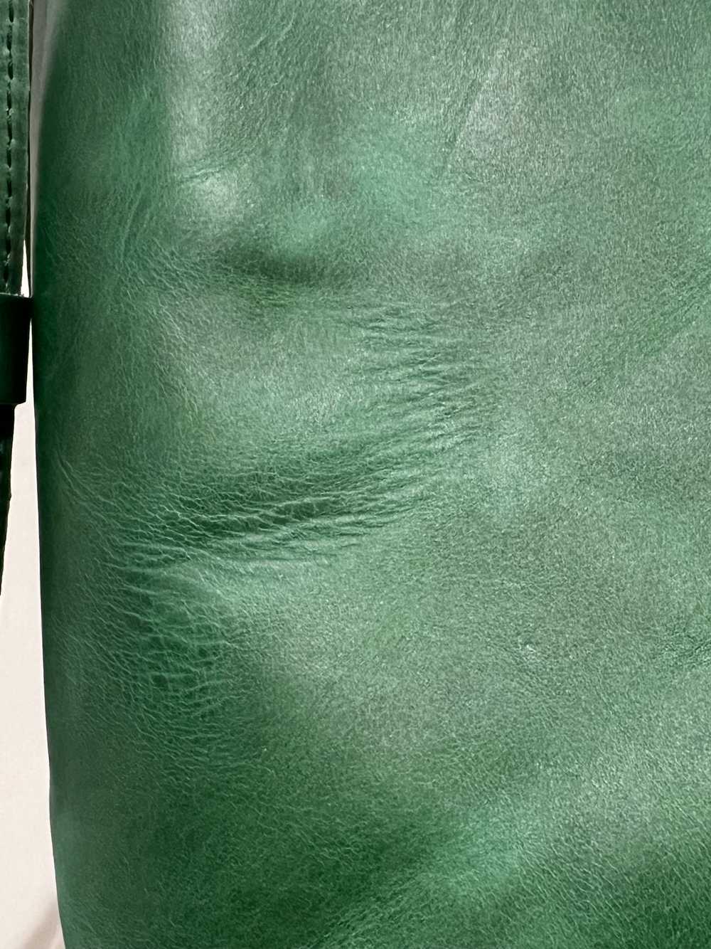 Portland Leather 'Almost Perfect' Medium Crossbod… - image 9
