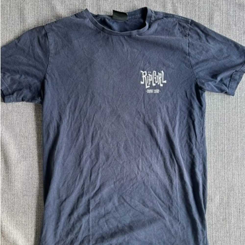 T- Shirt Men’s Navy Blue Surf Beach - image 1