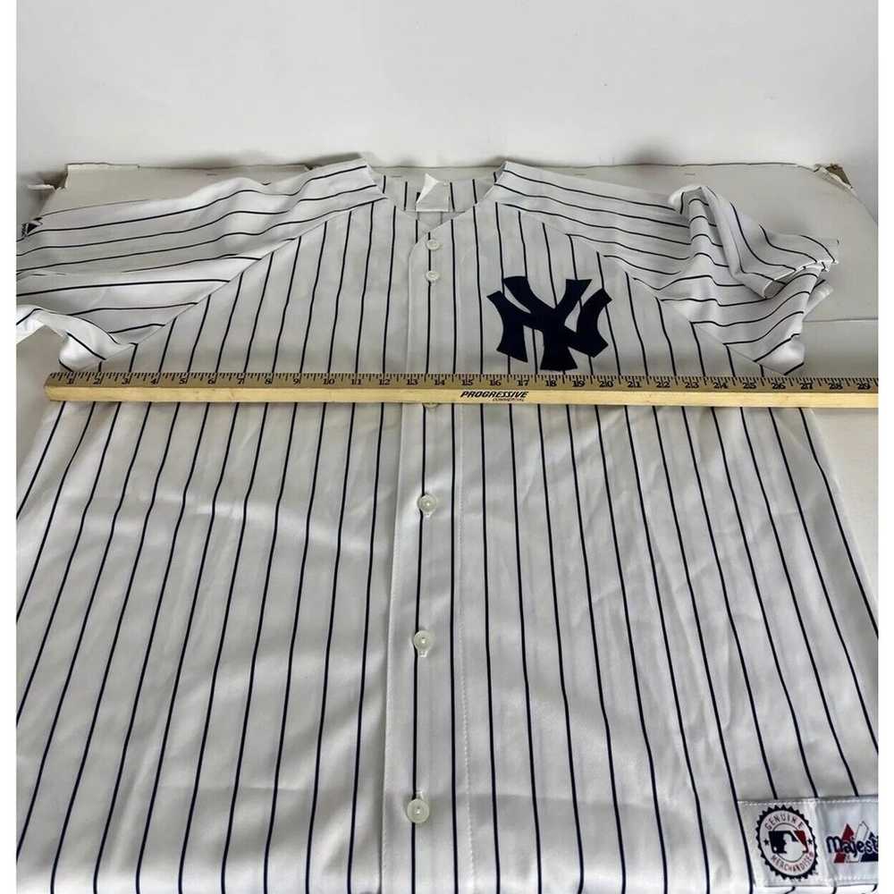 Derek Jeter New York Yankees Pinstripe Jersey Sz … - image 4