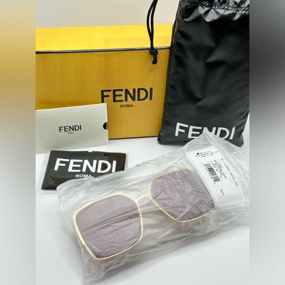 Fendi Sunglasses - image 9