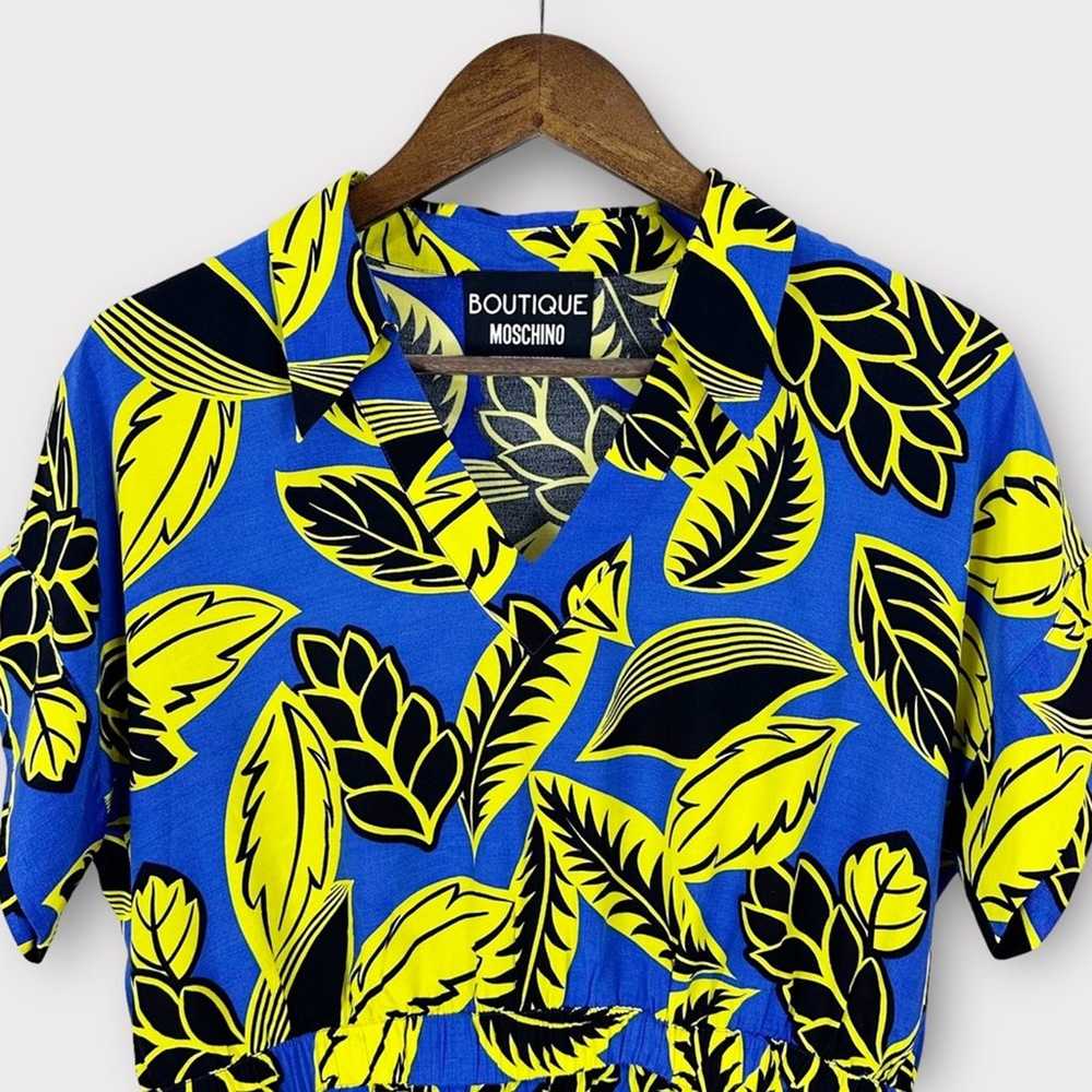 Boutique Moschino Palm Leaf Print Short Sleeve Bl… - image 4