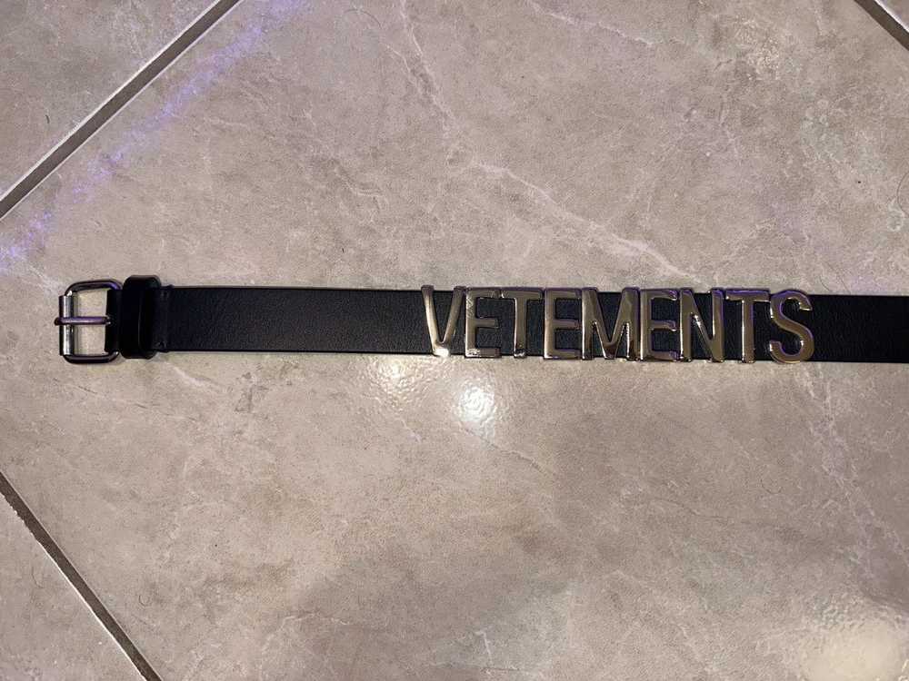 Vetements Vetements Black Spellout Belt - image 3