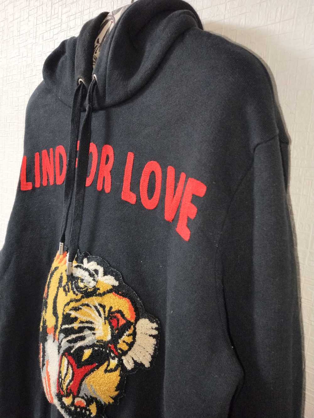 Gucci Embroidered Tiger Hoodie - image 3