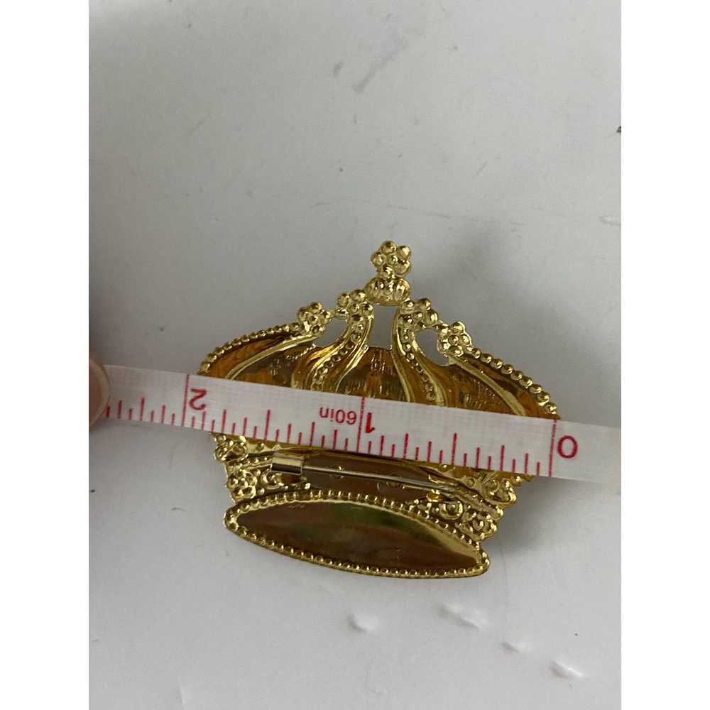 Generic Gold tone crown brooch with chain and rhi… - image 3