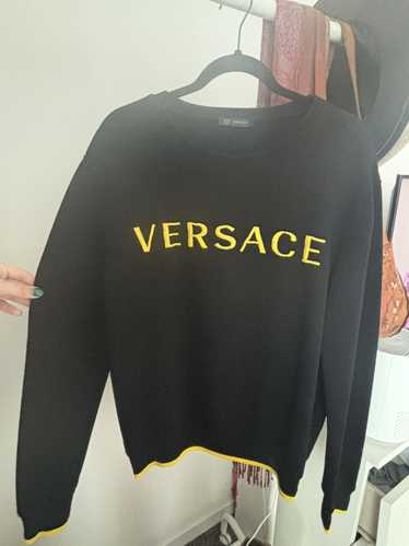 Versace Versace black and yellow crewneck shirt