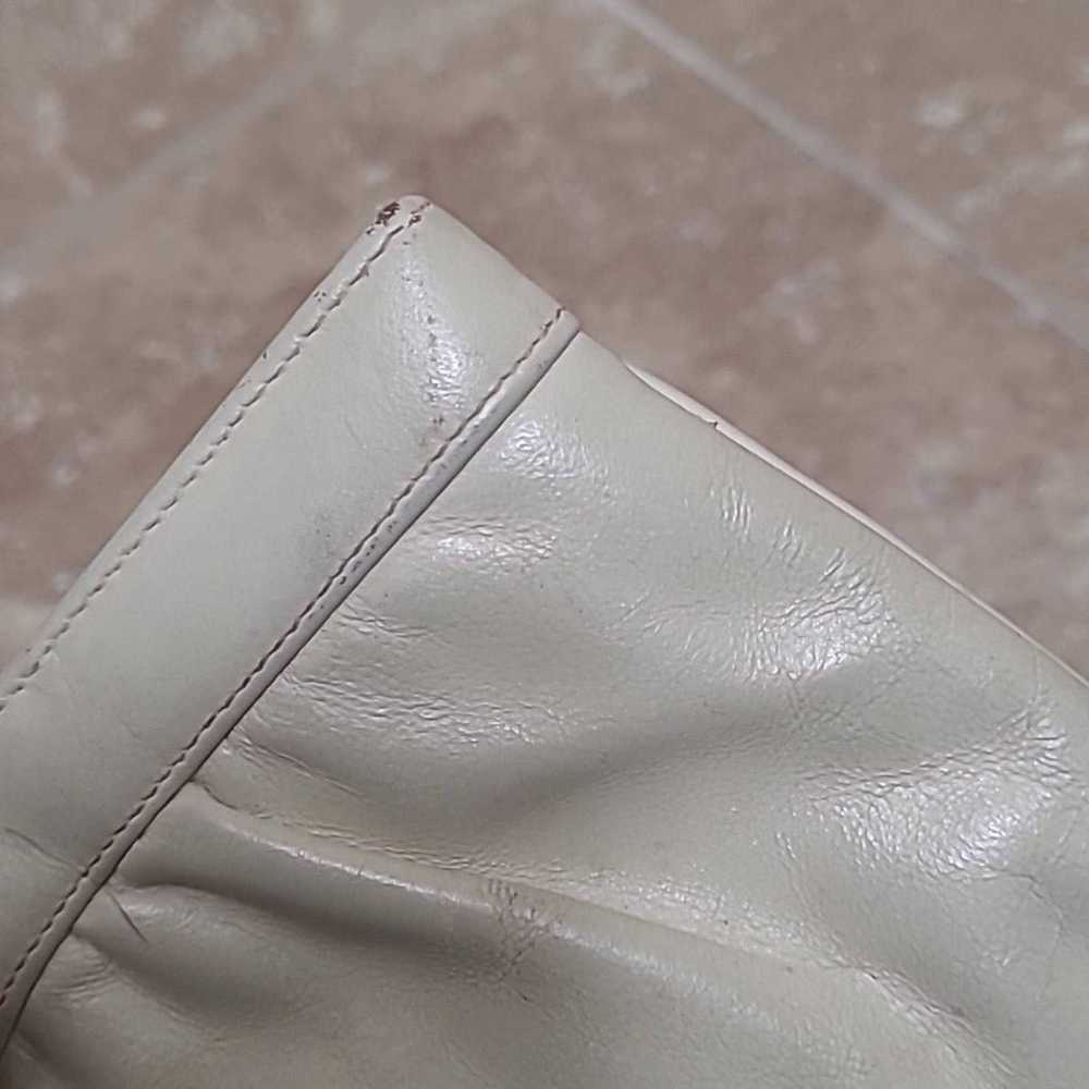 Morris Moskowitz Vintage Off-White Leather Conver… - image 7