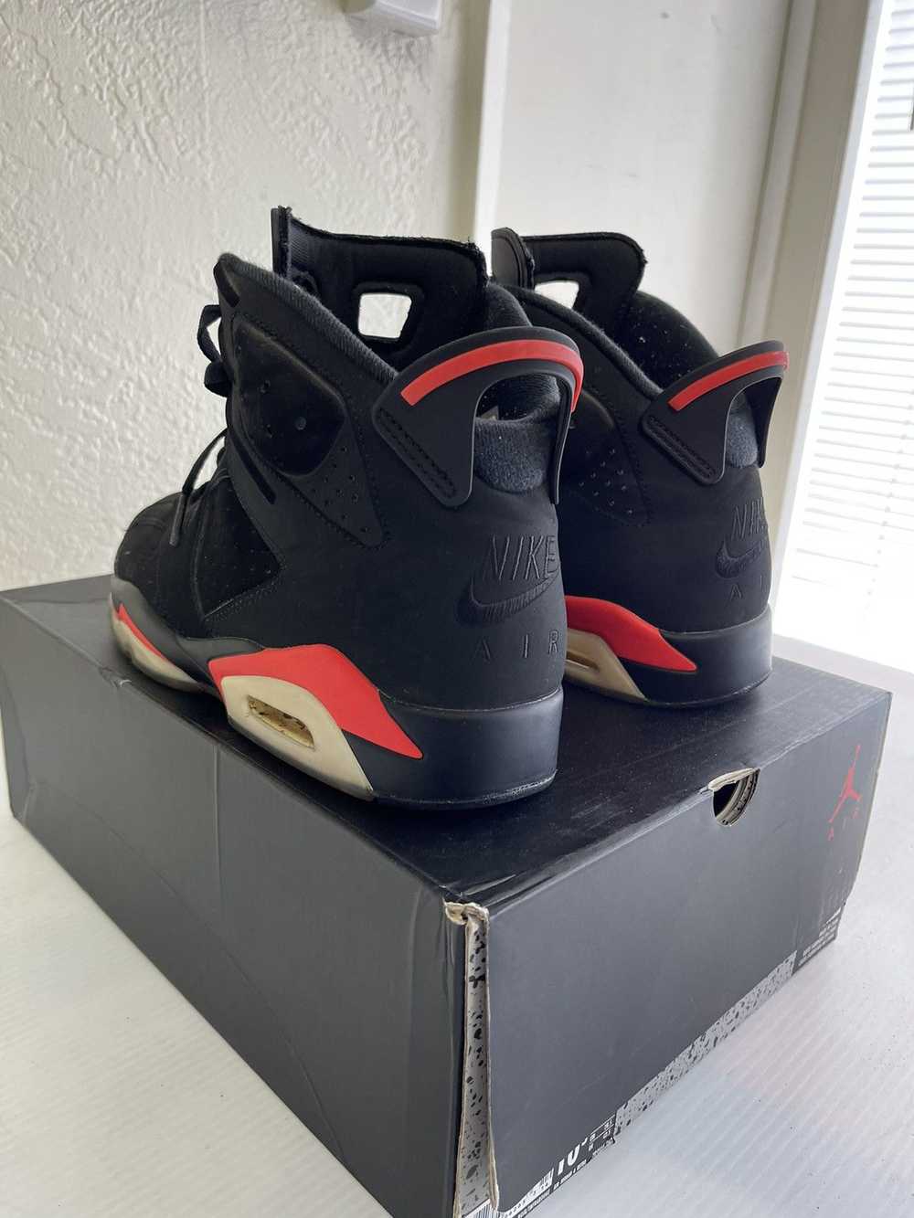 Jordan Brand × Nike Jordan 6 Infrared - image 6