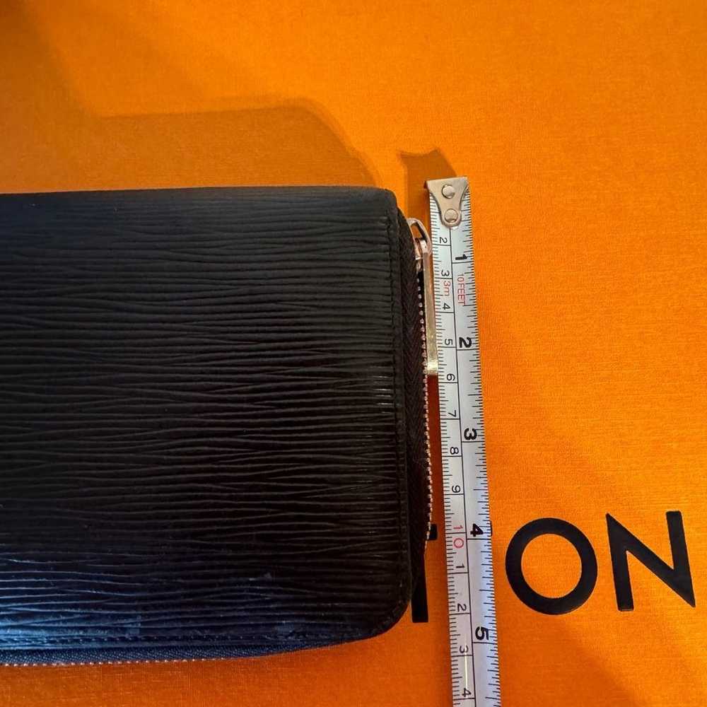 Louis Vuitton Epi Zippy Organizer Wallet Black No… - image 11
